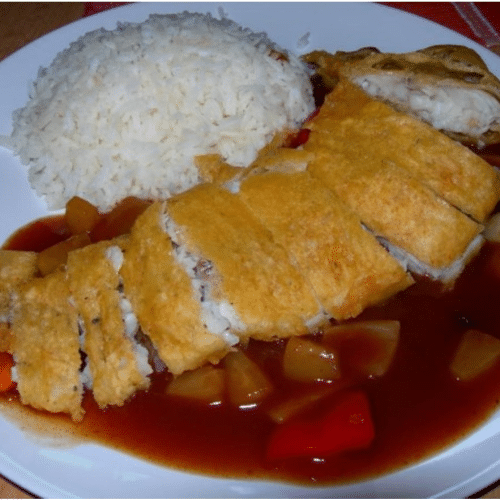 Gebackene Fisch in süß-sauer-soße