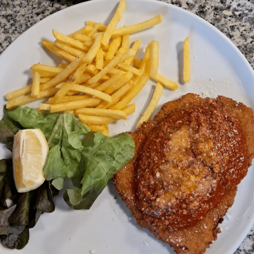 Schnitzel Bolognese