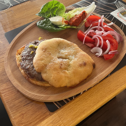 Pljeskavica Lepinja