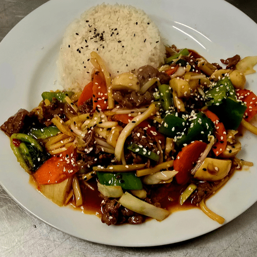 Rindfleisch mit Sojabohnensprossen