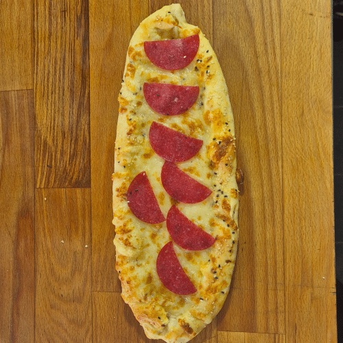 Pide mit Salami