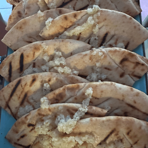 Pita mit Knoblauch