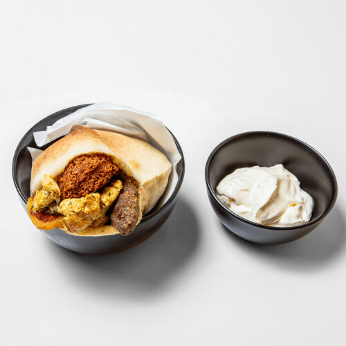 Chicken-Kofta-Falafel Brot