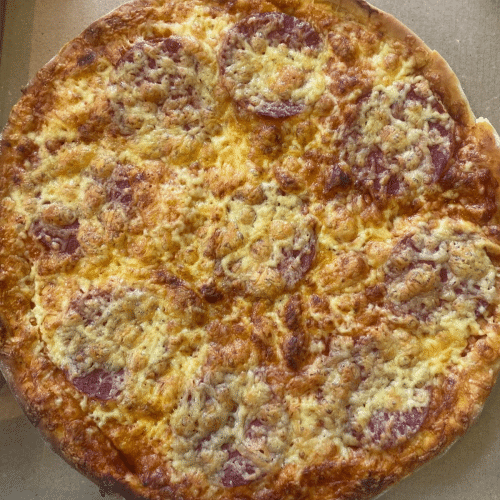 Pizza Salami 30 cm   ---N E U ---