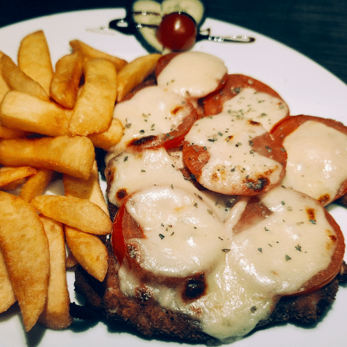 Schnitzel Caprese (Frisch Paniert und Überbacken)