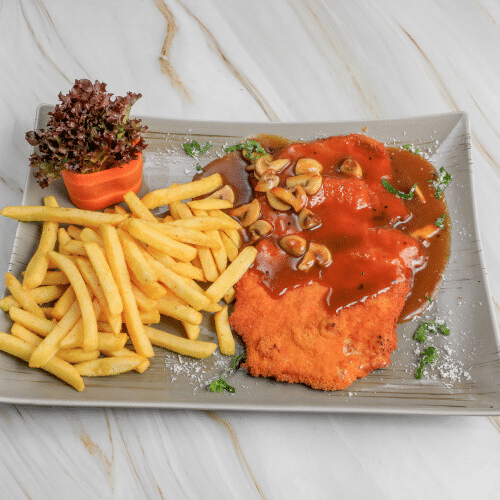 Schnitzel in Jägersauce