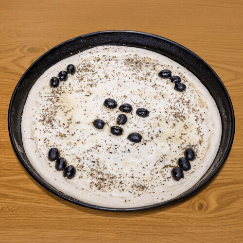 Pizzabrot mit Olivenöl und Oregano