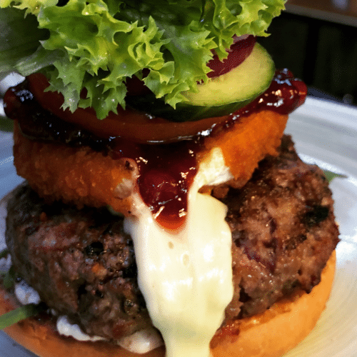 Camembert Burger