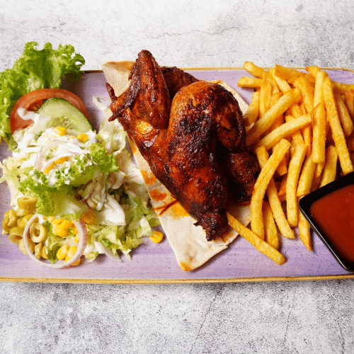 1/2 Hähnchen mit Salat und Getränk