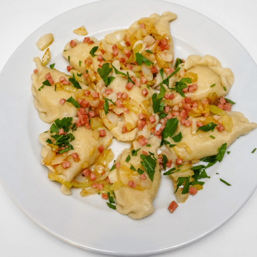 Maultaschen gefüllt mit Kartoffeln und Quark