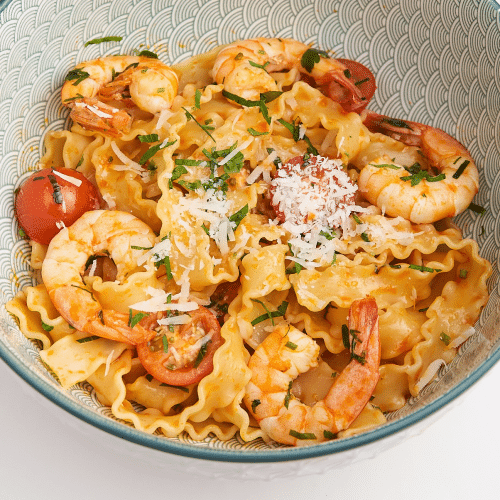 Mafaldine con Gamberi e Pomodorini