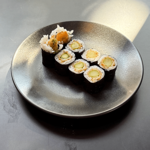 Tempura Spargel Maki (vegan) (8 Stück)