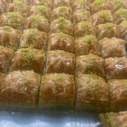Baklava portion
