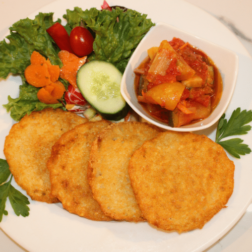 Kartoffelpuffer mit Ratatouille-Gemüse