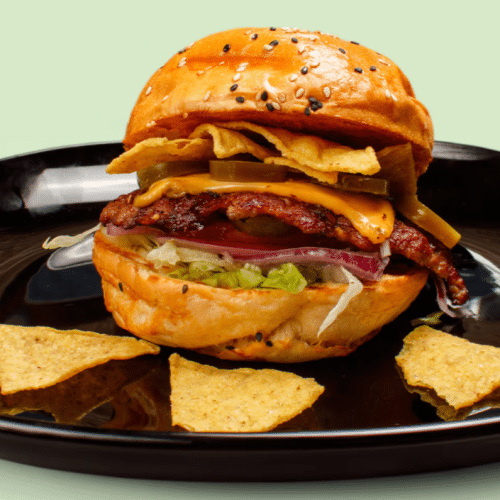 Mexican Burger mit Pommes Fries
