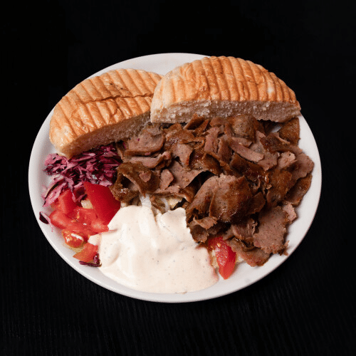 Döner-Teller mit Fladenbrot (Kalbfleisch)
