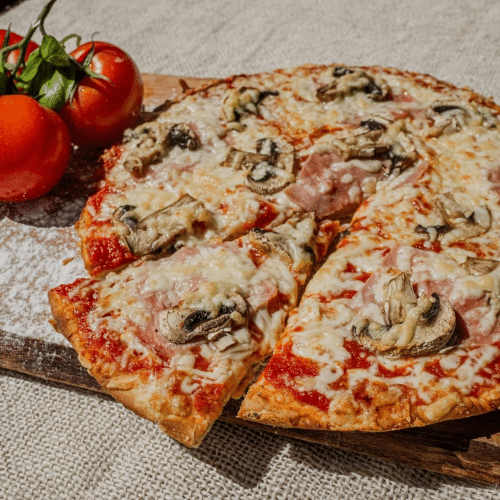 Pizza Prosciutto Funghi