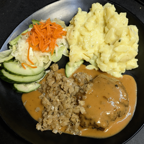 Frikadelle mit Püree