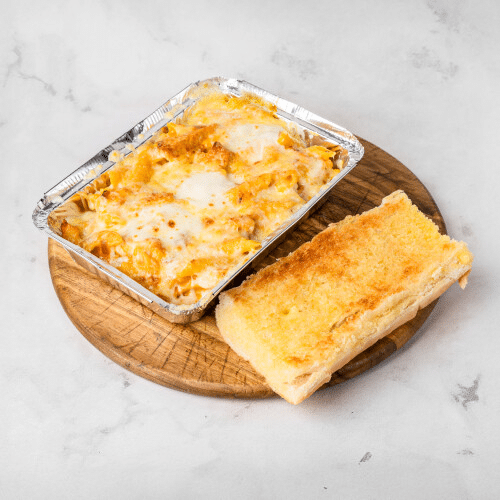 Mac N Cheese Chicken and roasted Onions