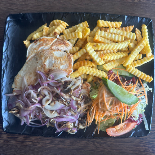 Tacchino con Cipolle e Funghi