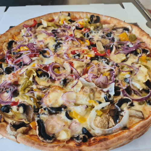 Pizza Champignons-Artischocken