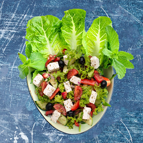 Gemischter Salat mit Käse