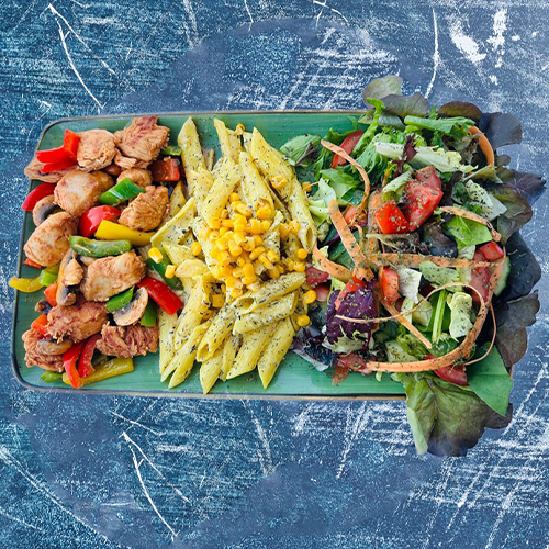 Gegrillte Hähnchen mit Tomatensauce