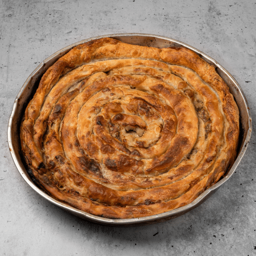 Bosnischer Burek mit Spinat und Käse (Zeljanica)