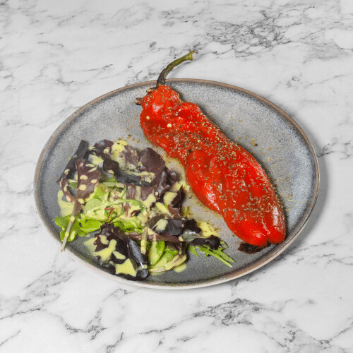 Gefüllte Rote Spitzpaprika (vegetarisch)