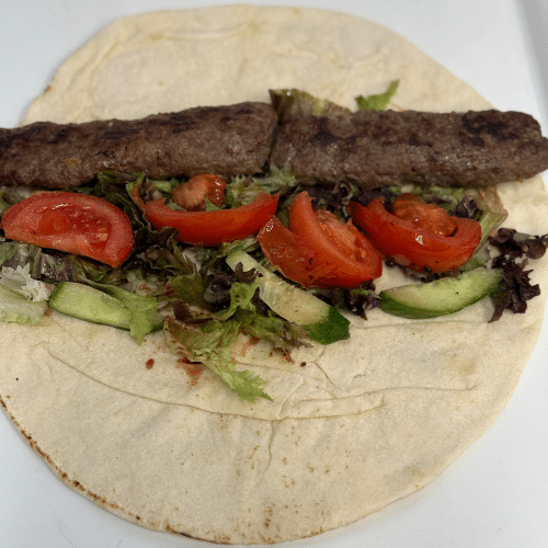 Kebab Wrap (brot mit Hackfleischra)