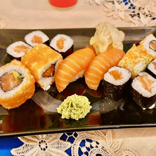 Sushi Menü M9 (12 Stück)