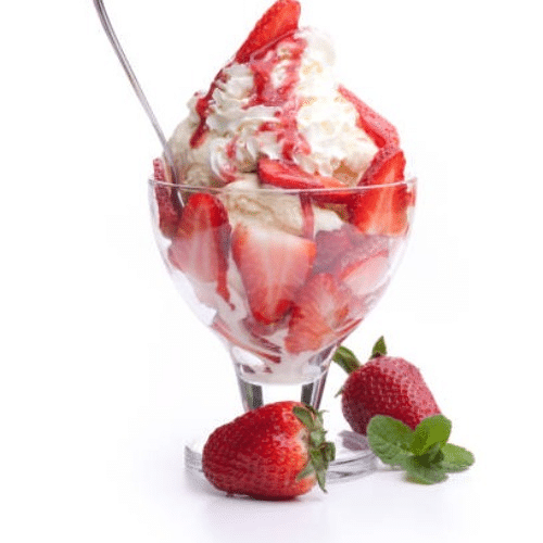 Zitrone eis becher mit erdbeer sose