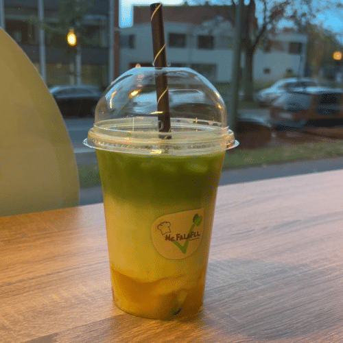 Iced Mango Maracuja Matcha Latte (Vegan)