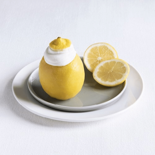 Zitronensorbet in Echter Fruchtschale