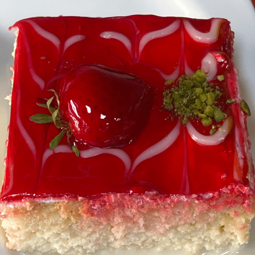 Traiçe mit Erdbeere soße