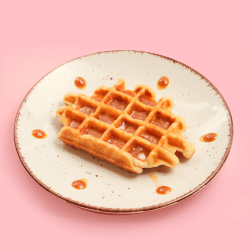 Waffel mit Karamellsoße