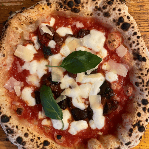 Pizza Parmigiana (vegetarisch)