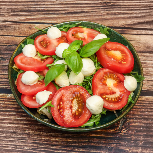 Tomate-Mozzarella Salat