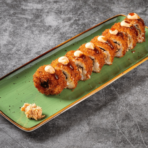 Fried Spicy Salmon Roll (8 Stück, leicht scharf)