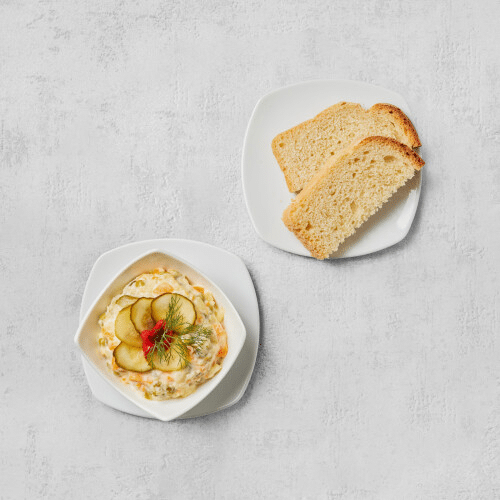 Aperitif Salate mit hausgemachtem Brot (vegetarisch)