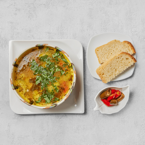 Geflügel Suppe mit Knödeln
