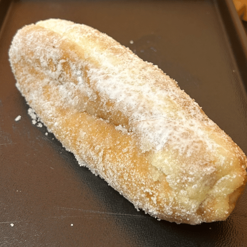 Vanille Stange mit Puderzucker