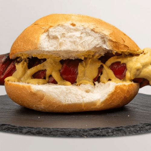 Rindswurst im Brötchen