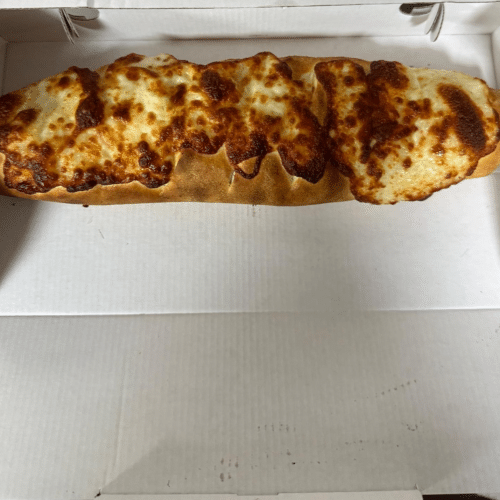 Gefüllte Pizzabrötchen mit Hähnchenbruststreifen