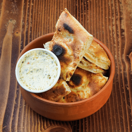 Pizzabrötchen mit Kräuterbutter (7 Stück)