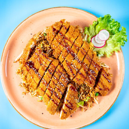 Gebratener Reis mit Tempura Hähnchen