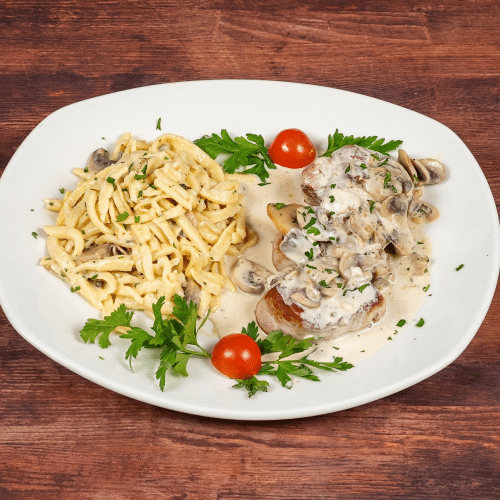 Schweinemedaillons in Pilz-Rahmsauce