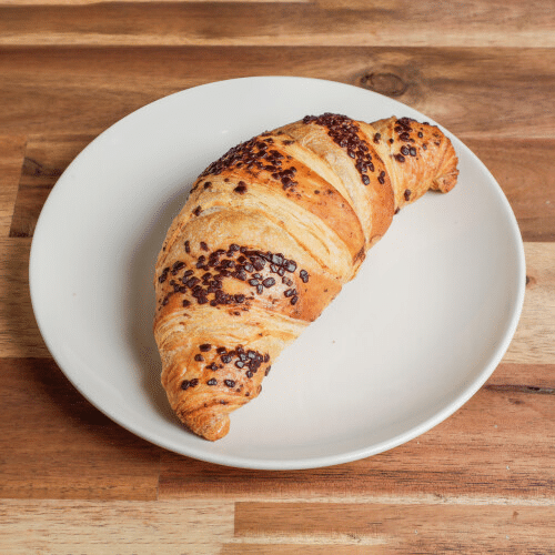 Buttercroissant mit Schoko-Nusscreme
