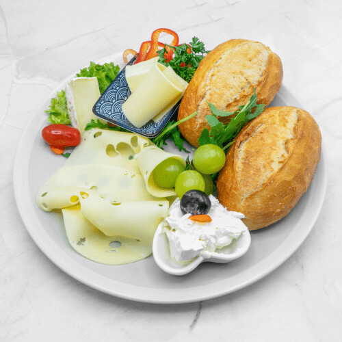 Käsefrühstück