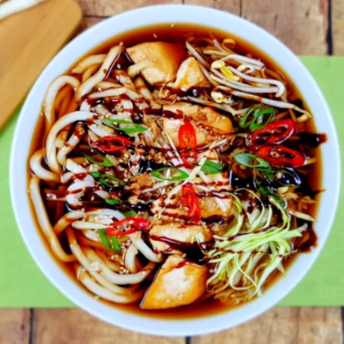 Japanese Udon Ramen Suppe (vegan)